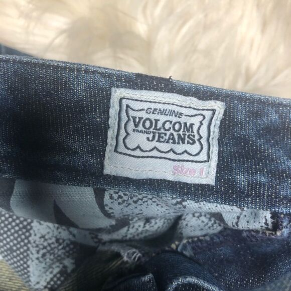 Volcom low rise flare denim size 1 - Picture 5 of 11
